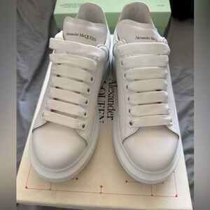 Alexander McQueen White Leather Oversized Lace-Up Sneakers